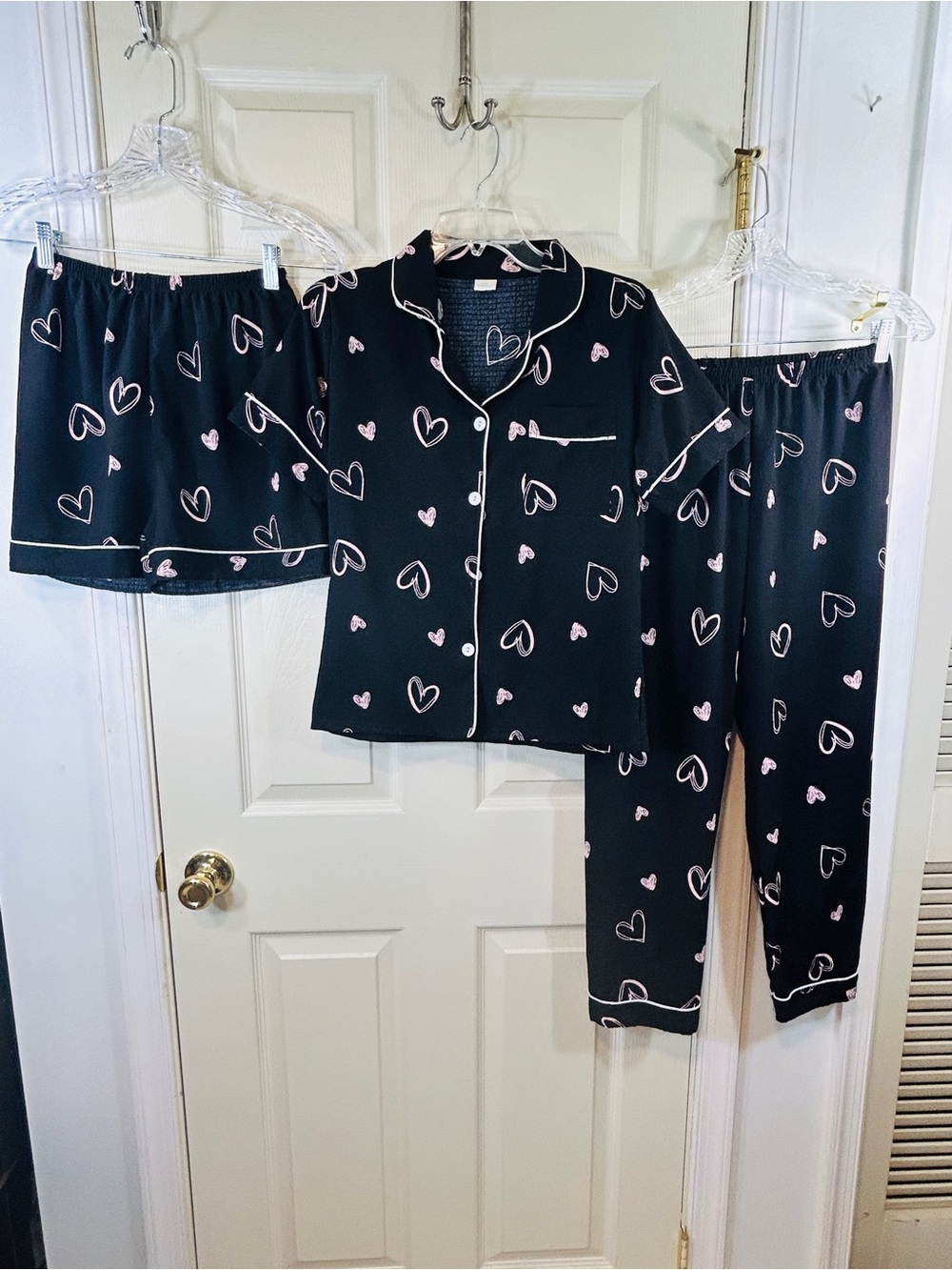 Women's Black Pajama Set with Pink Heart Print - 3-Piece Sleepwear